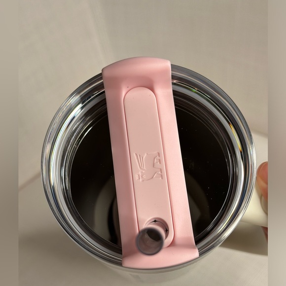 Starbucks x Stanley Sakura Cup Philippines Exclusive Limited Release - Picture 2 of 7